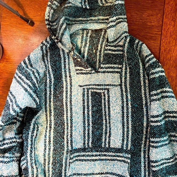 Sweaters - Medium Baja Hoodie unisex great condition drug rug